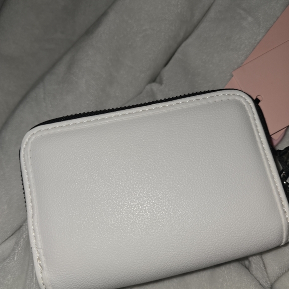 Nwt Juicy Double Zip Wallet - Picture 2 of 3
